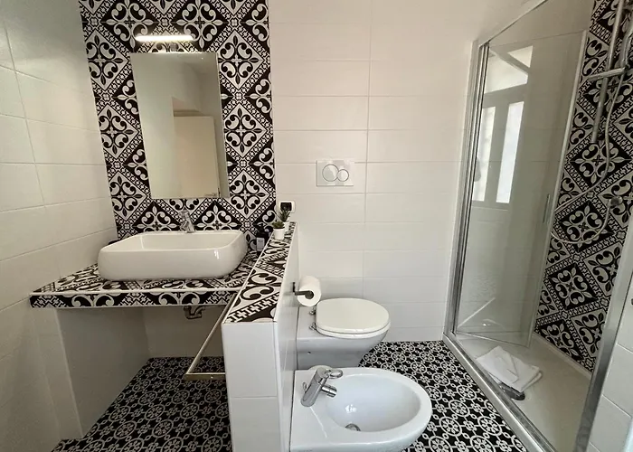 Domus Caecilia - Via Cola Di Rienzo Apartment *