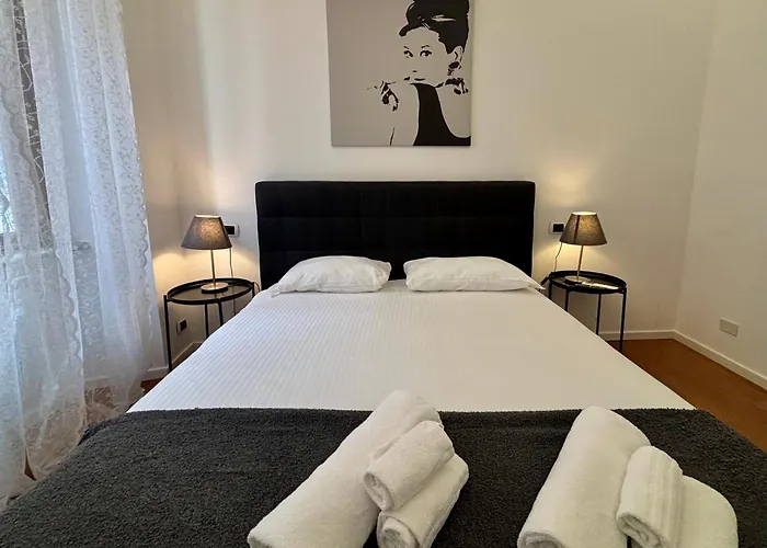 Apartment Domus Caecilia - Via Cola Di Rienzo Rom